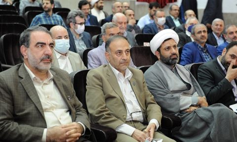 سرآمدان آموزشی دانشگاه علم و صنعت ایران معرفی و تجلیل شدند